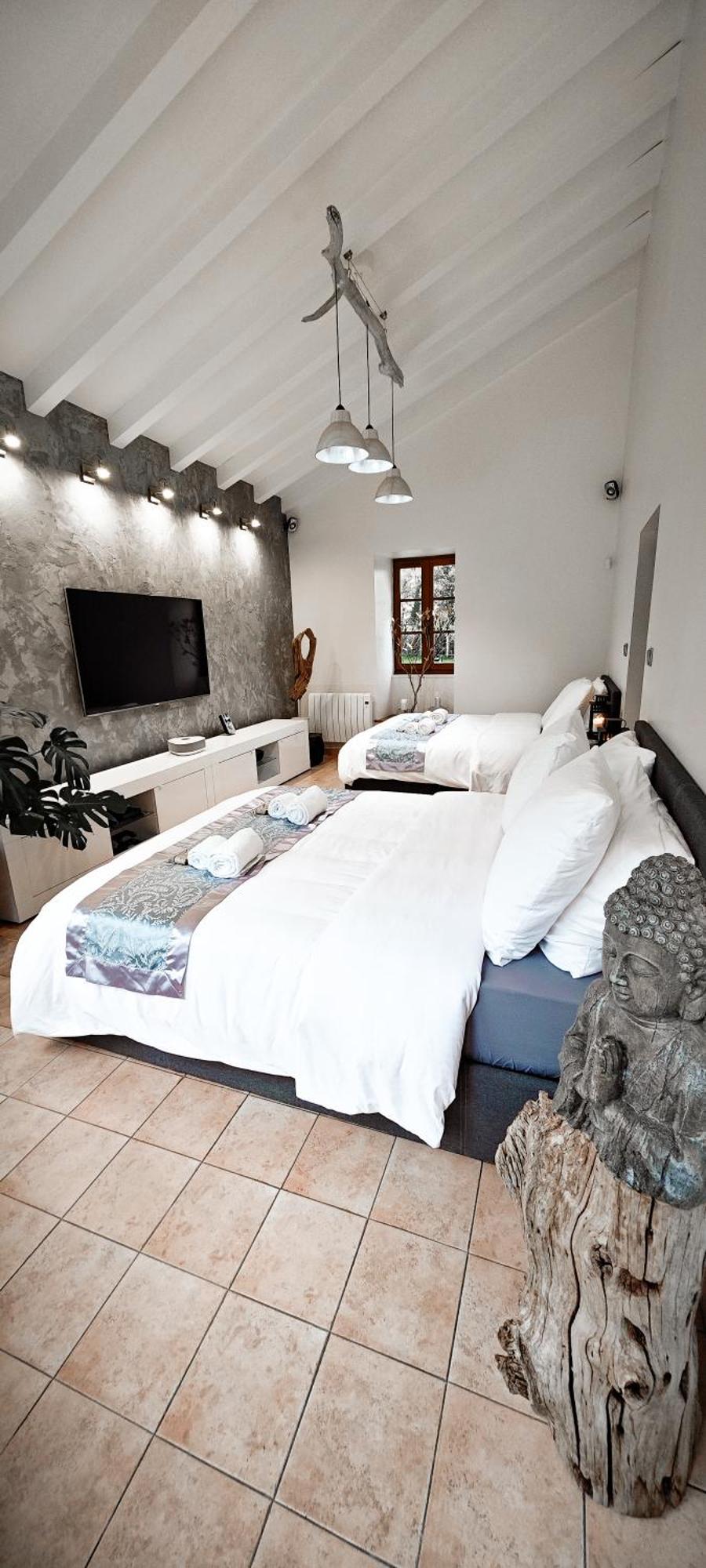 Villa Tagibao Avec Piscine Chauffee Et Spa Lesterps Eksteriør billede