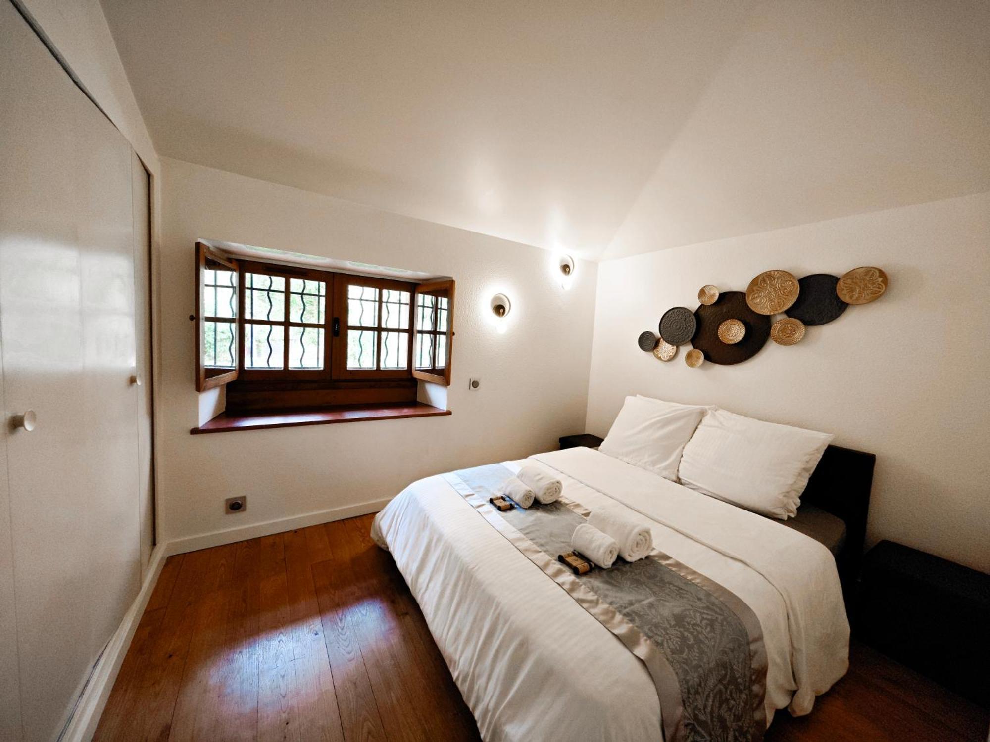 Villa Tagibao Avec Piscine Chauffee Et Spa Lesterps Eksteriør billede