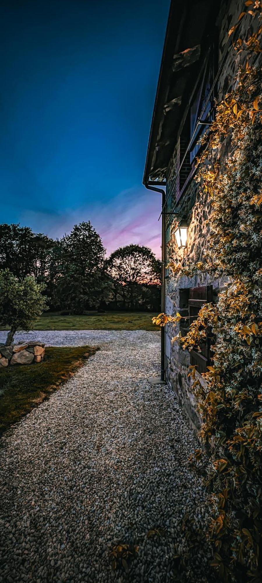 Villa Tagibao Avec Piscine Chauffee Et Spa Lesterps Eksteriør billede