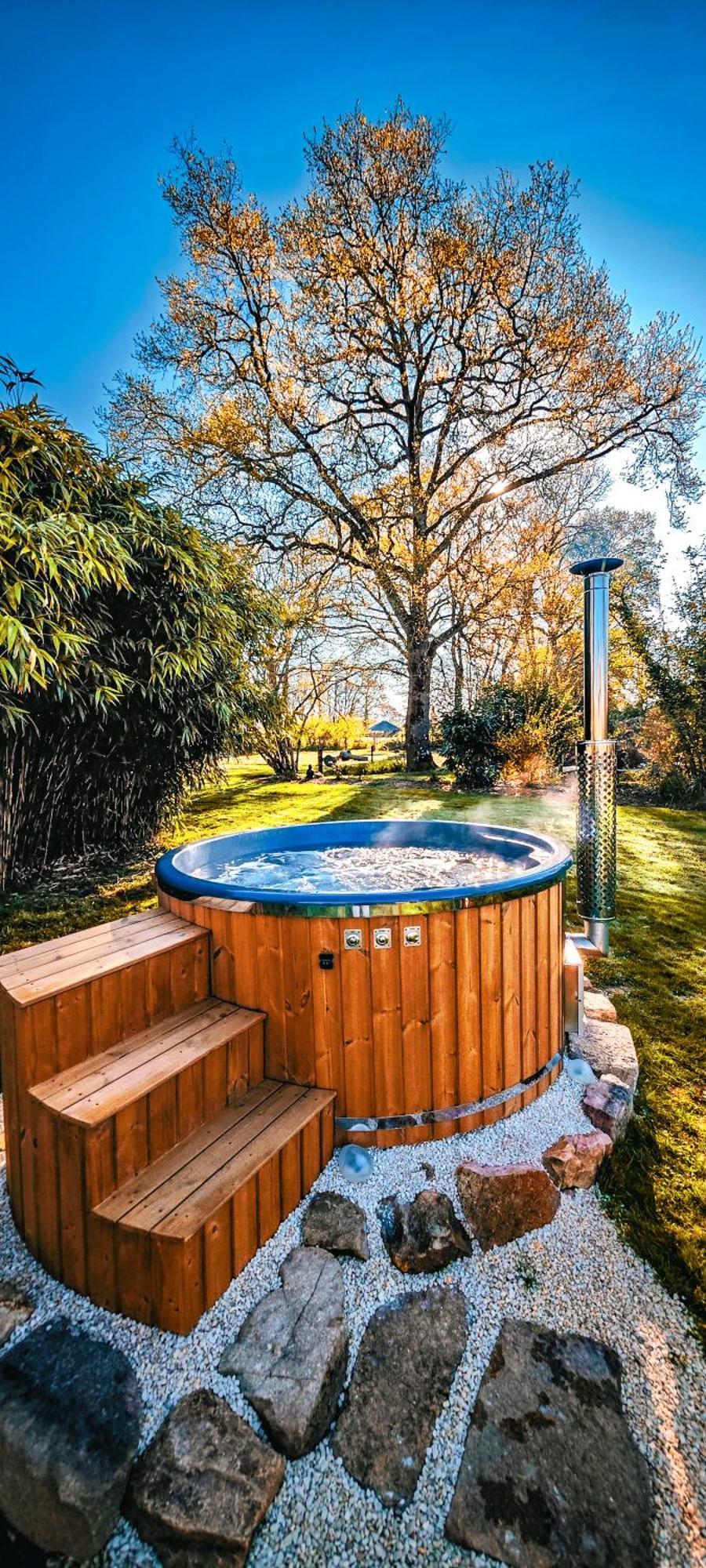 Villa Tagibao Avec Piscine Chauffee Et Spa Lesterps Eksteriør billede